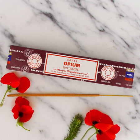 Confezione da 15 grammi di Incenso Naturale in Stick Satya profumazione Oppio