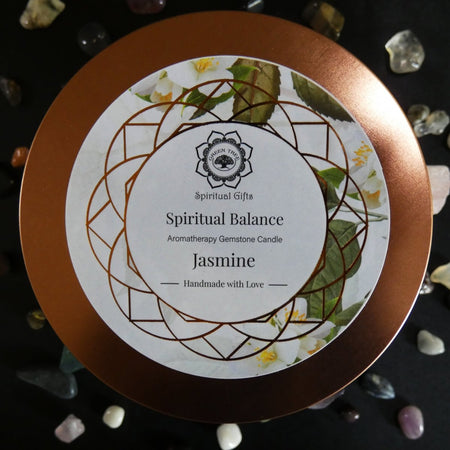 Confezione della candela profumata artigianale per armonia e purificazione interiore.