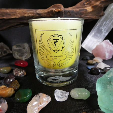 candela Chakra Plesso Solare con Arcangelo Jophiel, ideale per fiducia e forza interiore quotidiana.