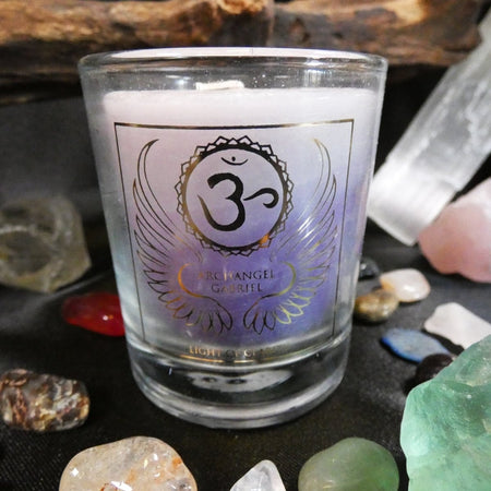 candela Chakra Corona con Arcangelo Gabriele, ideale per meditazione e apertura spirituale profonda.