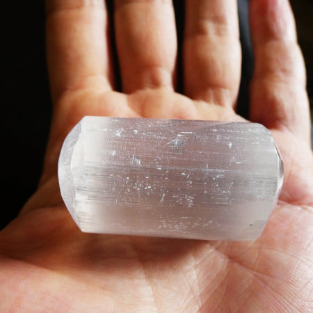 selenite bianca burattata energia positiva e chiarezza mentale