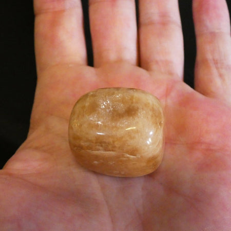 pietra del sole burattata naturale arancione con riflessi dorati energia positiva