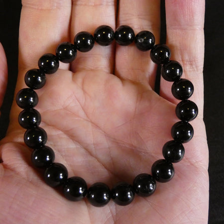 bracciale in Tormalina naturale, utile per ridurre stress e favorire la calma emotiva quotidiana.