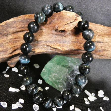 bracciale in Occhio di Falco con perle da 8 mm, ideale per intuizione, calma e protezione quotidiana.