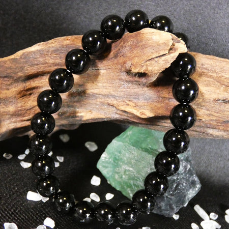 bracciale in Onice Nera con perle da 8 mm, ideale per protezione e radicamento quotidiano.