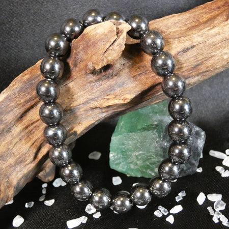 bracciale in Ematite con perle da 8 mm, ideale per radicamento, forza e protezione energetica.