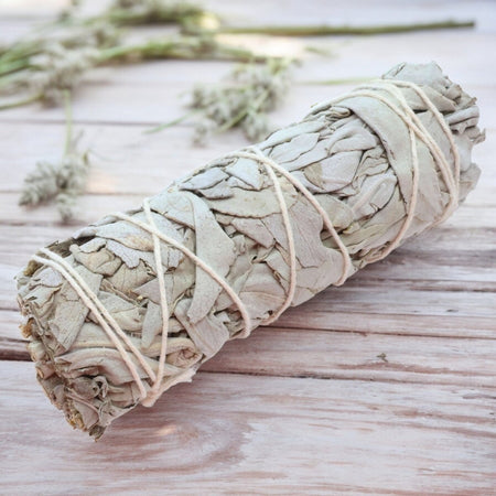 smudge di purissima salvia bianca apiana california naturale per purificazione