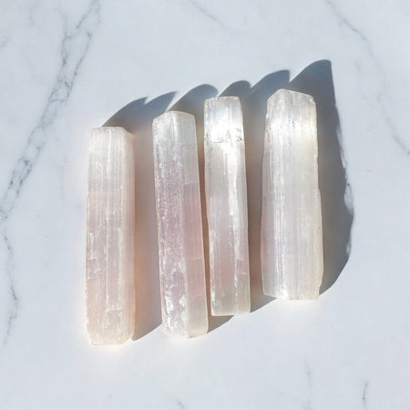 bacchetta selenite bianca levigata da 15 cm per purificazione energetica