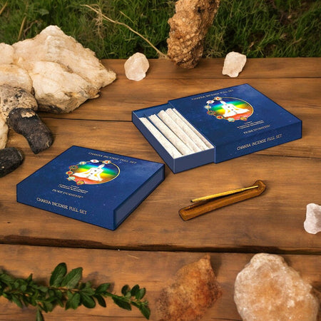 Confezione pratica ed elegante di incensi stick naturali dedicati ai chakra firmata Fiore d'Oriente