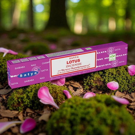 Incenso satya lotus in stick naturale 15 g con fragranza floreale al fiore di loto.