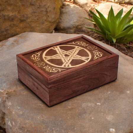 contenitore legno artigianale con pentacolo per tarocchi pietre e gioielli