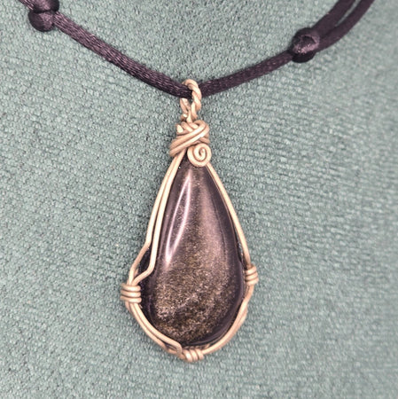 Amuleto con Ossidiana Dorata a Goccia AAA (Varie Misure)