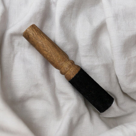 Batacchio in Legno per Sfregare Campana Tibetana - Nero (18cm)